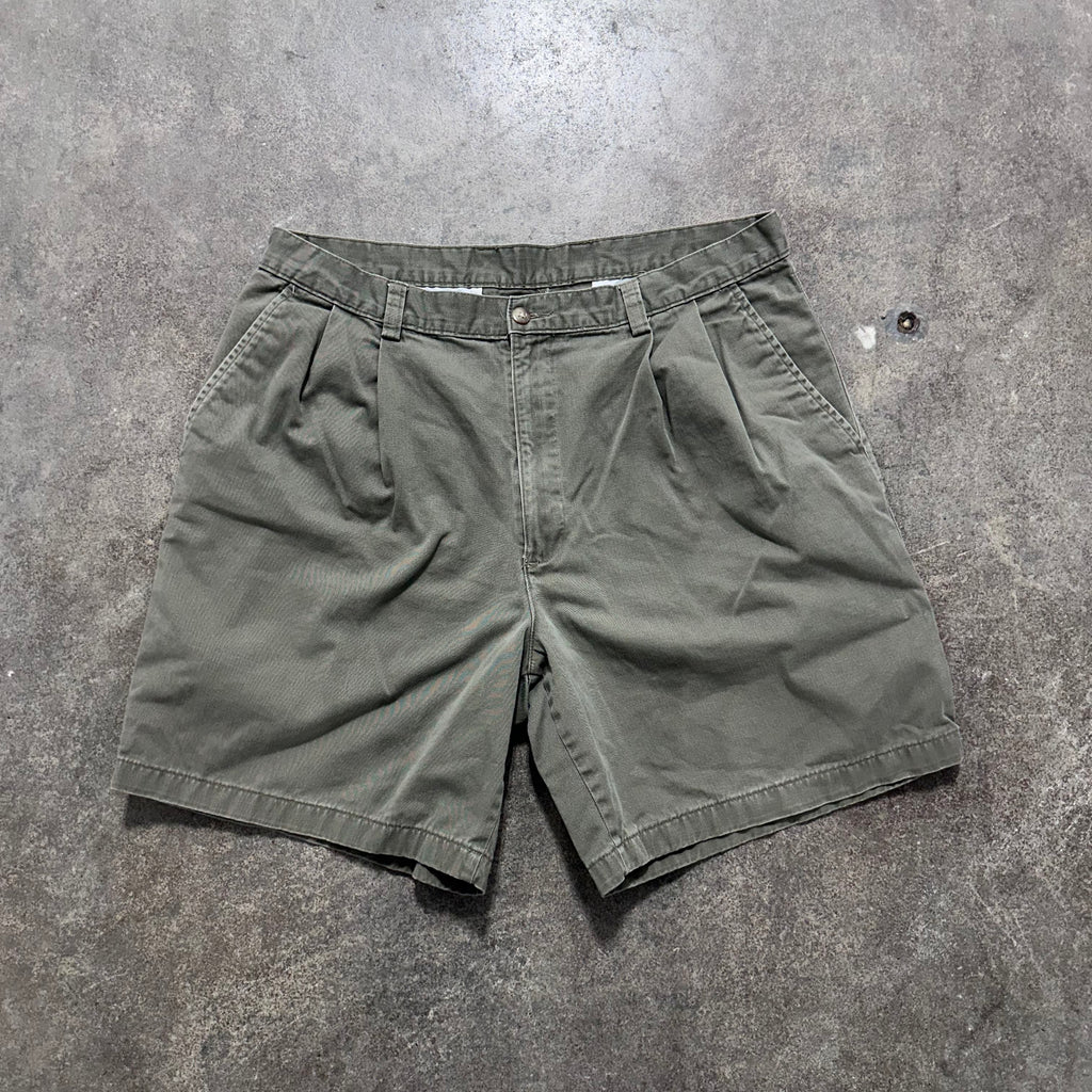 Green Bay To Bay Pleated Shorts - 34